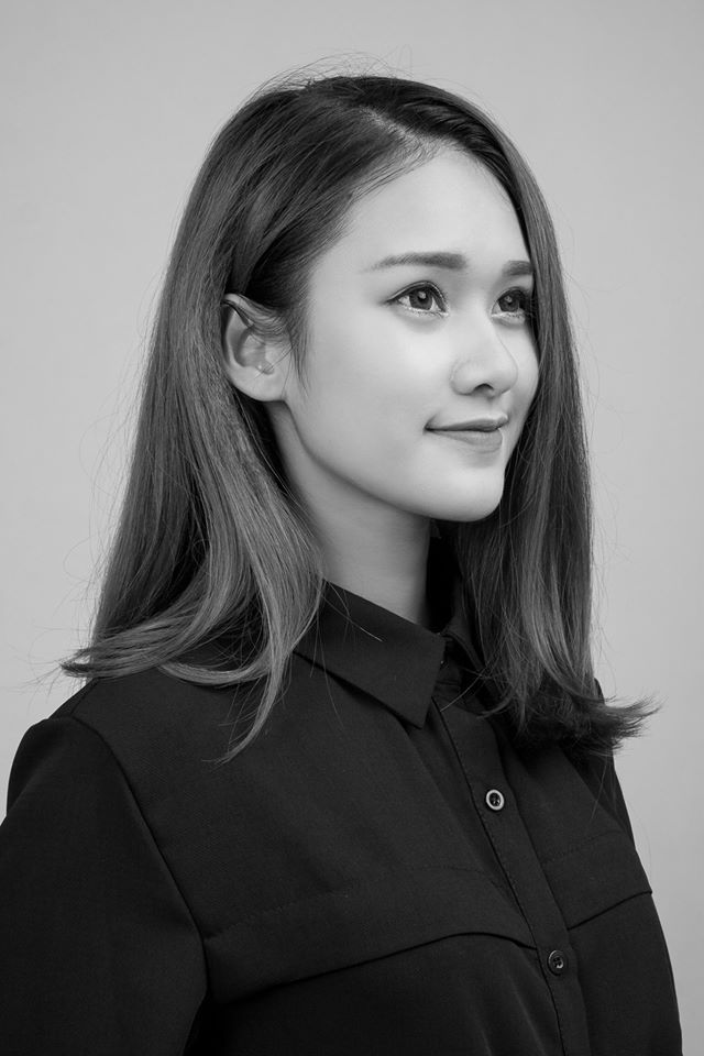 美女被草出水